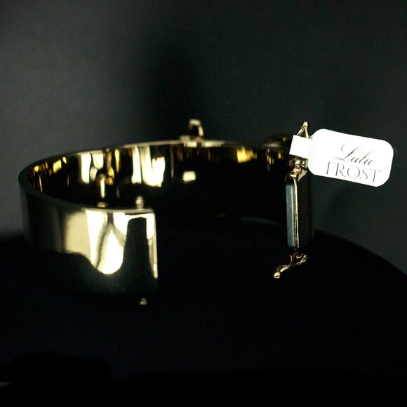 FLOURISH HINGED BOW CUFF BRACELET - JBTCW1 - Picture 3 of 5